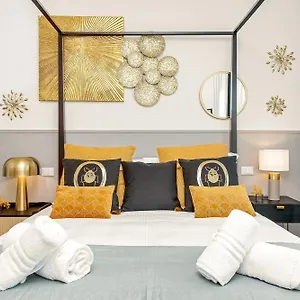 Appartement Bauhaus - Sleepwithme - Free Parking - Free Braeakfast - Very Friendly Staff, Pisa