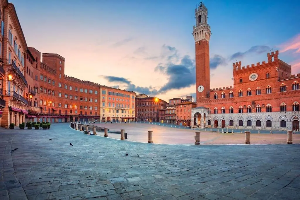 Giramondo - Pisa Train Station & Airport - Free Parking & Wifi 0*,  Italy